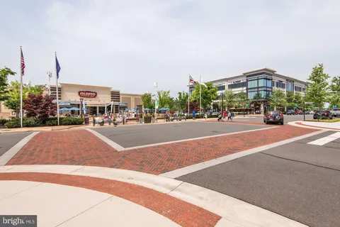 $335,000 | 20365 Belmont Park Terrace, Unit 108, Ashburn, VA 20147