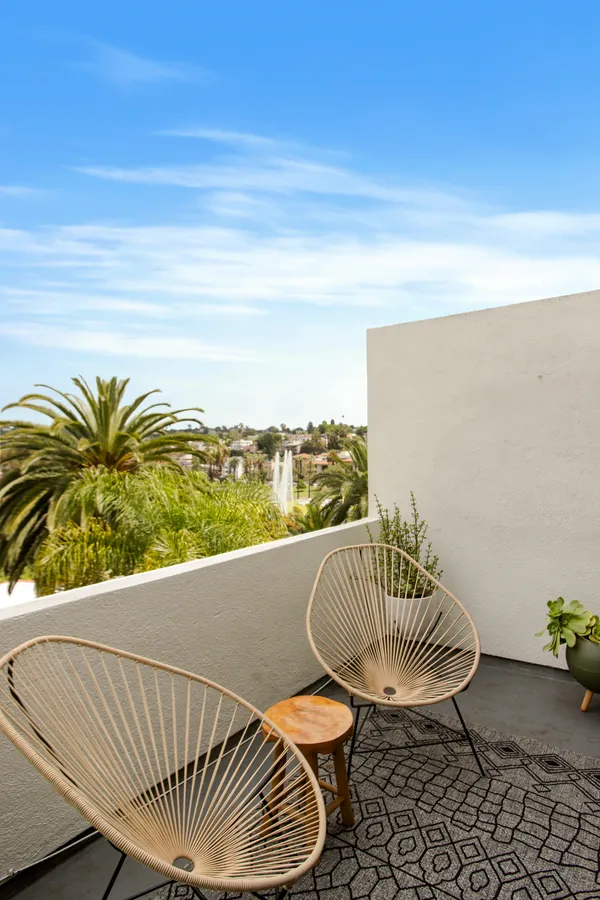 $775,000 | 1701 Clinton Street, Unit 325, Los Angeles, CA 90026