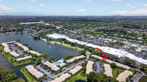 $225,000 | 5561 Lakeside Drive, Unit 107, Margate, FL 33063