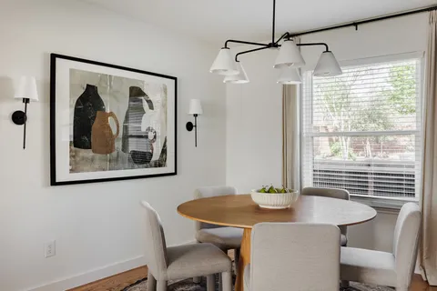 $950,000 | 7402 Whistlestop Drive, Austin, TX 78749