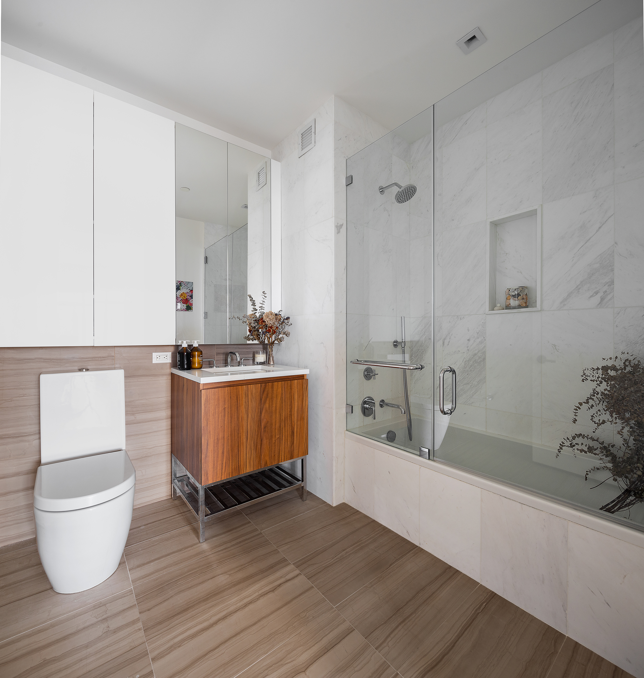 196 Orchard Street, Unit 8D Manhattan, NY 10002 - Photo 9 of 10