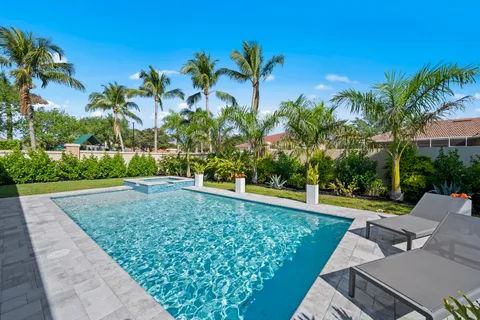 $949,900 | 10581 Woodchuck Lane, Bonita Springs, FL 34135