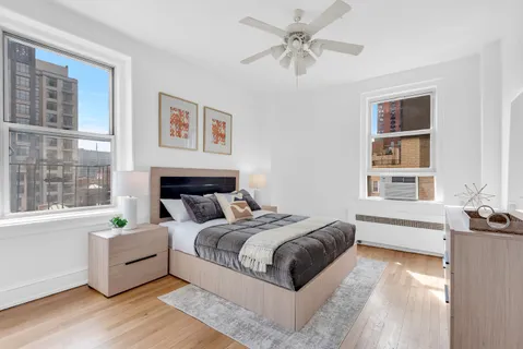 $550,000 | 136 East 36th Street, Unit 11F | Murray Hill