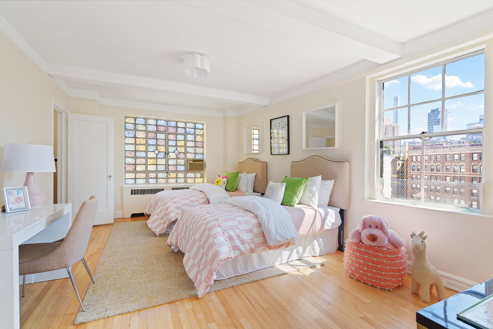 5 Riverside Drive, Unit 15A Manhattan, NY 10023 - Photo 9 of 15