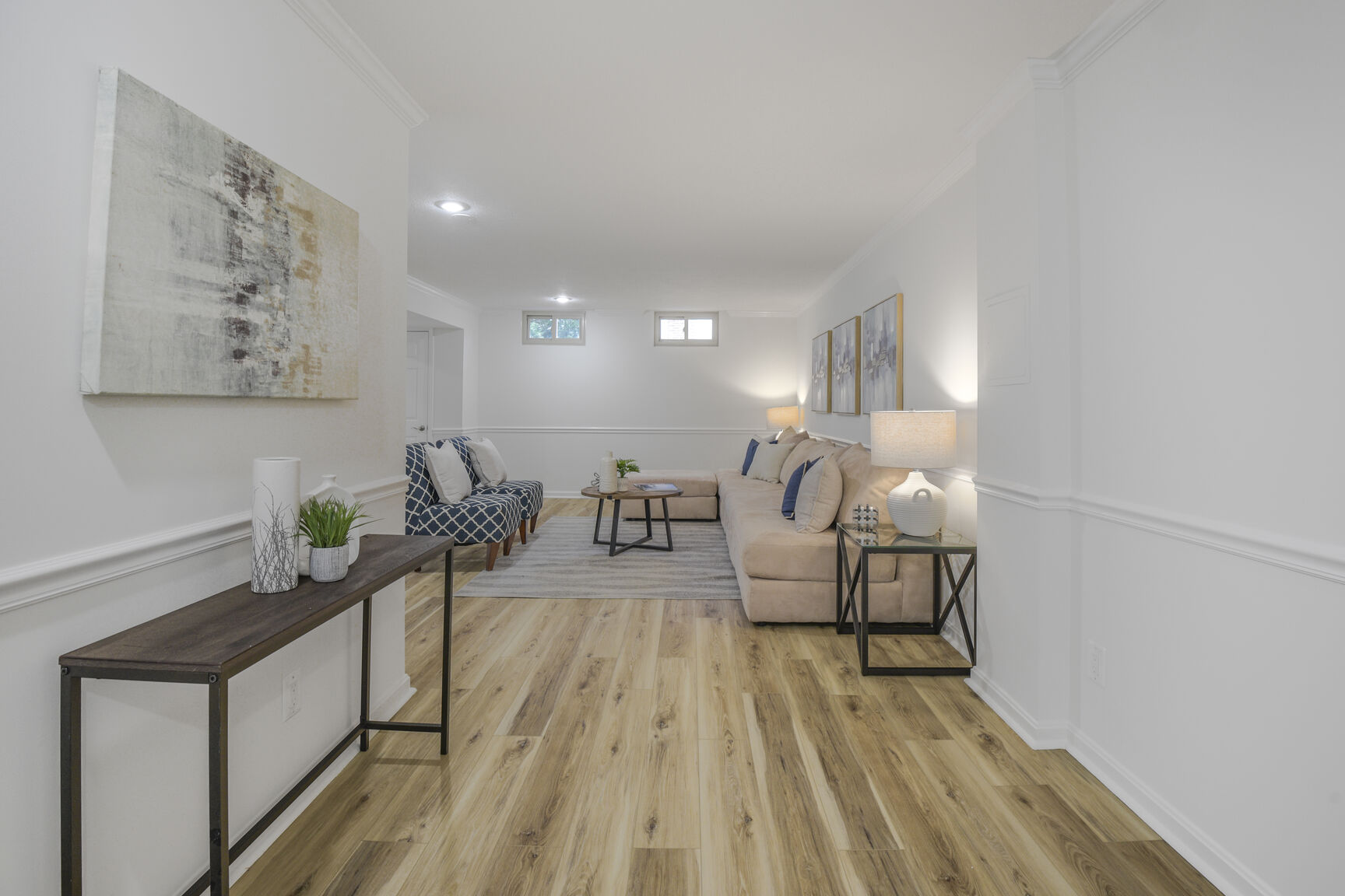 4008 Evangeline Terrace Olney, MD 20832 - Photo 40 of 54 a living room with furniture