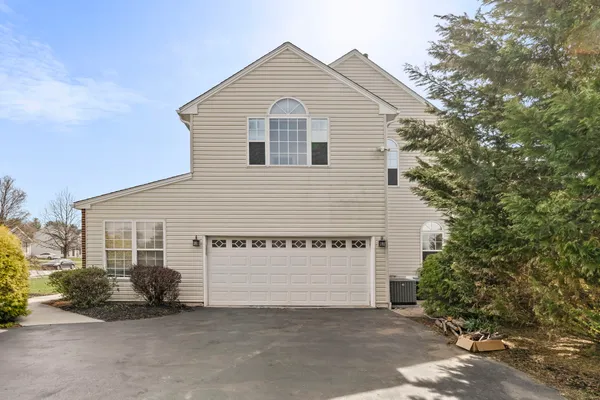 $825,000 | 109 Percheron Drive, Spring City, PA 19475