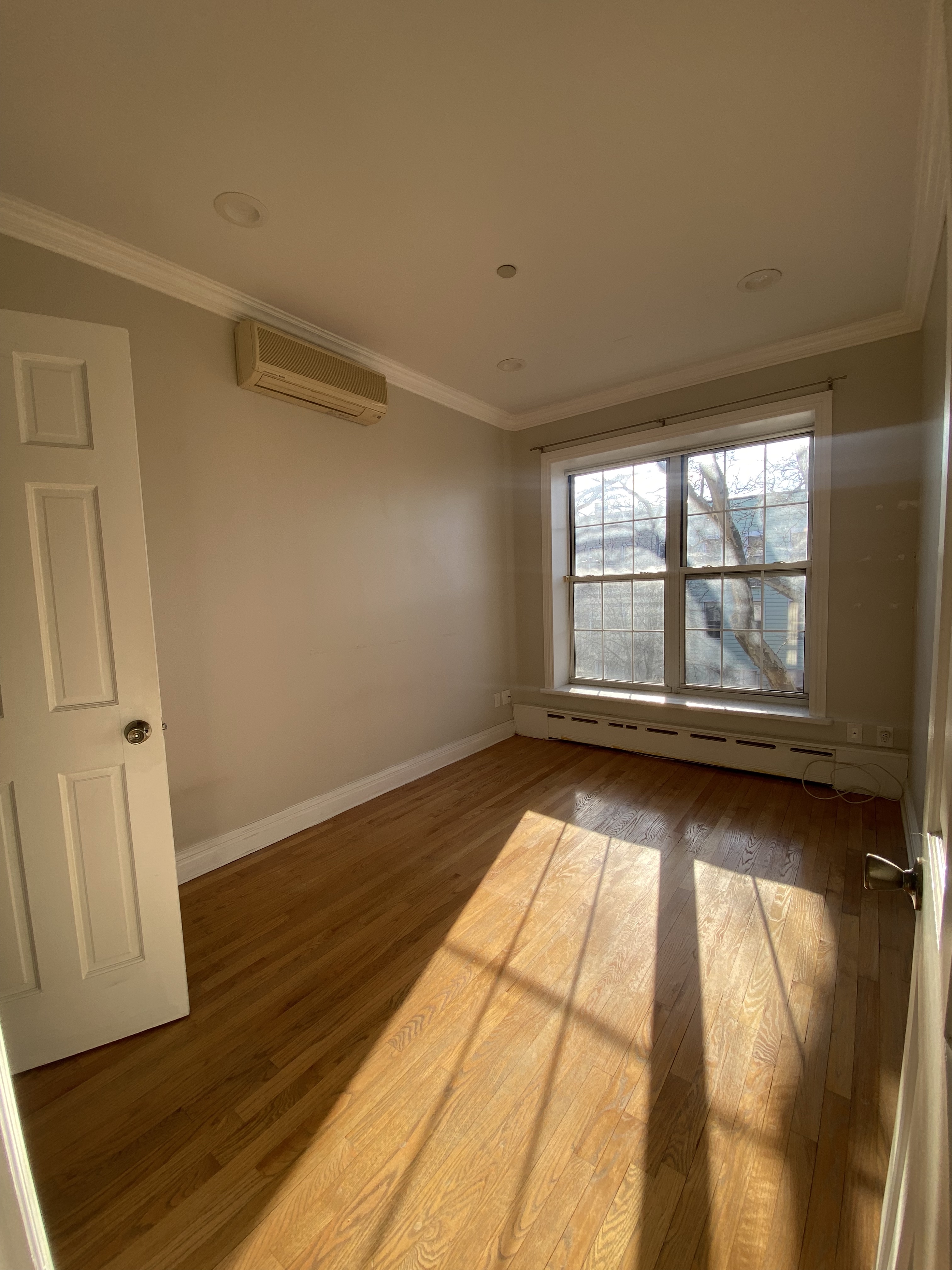 198 Monitor Street, Unit 2A Brooklyn, NY 11222 - Photo 7 of 17