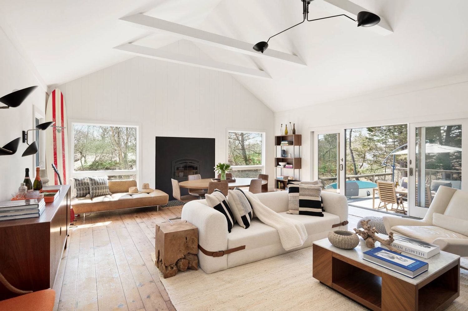 $3,850,000 | 44 Cliff Road, Amagansett, NY 11930