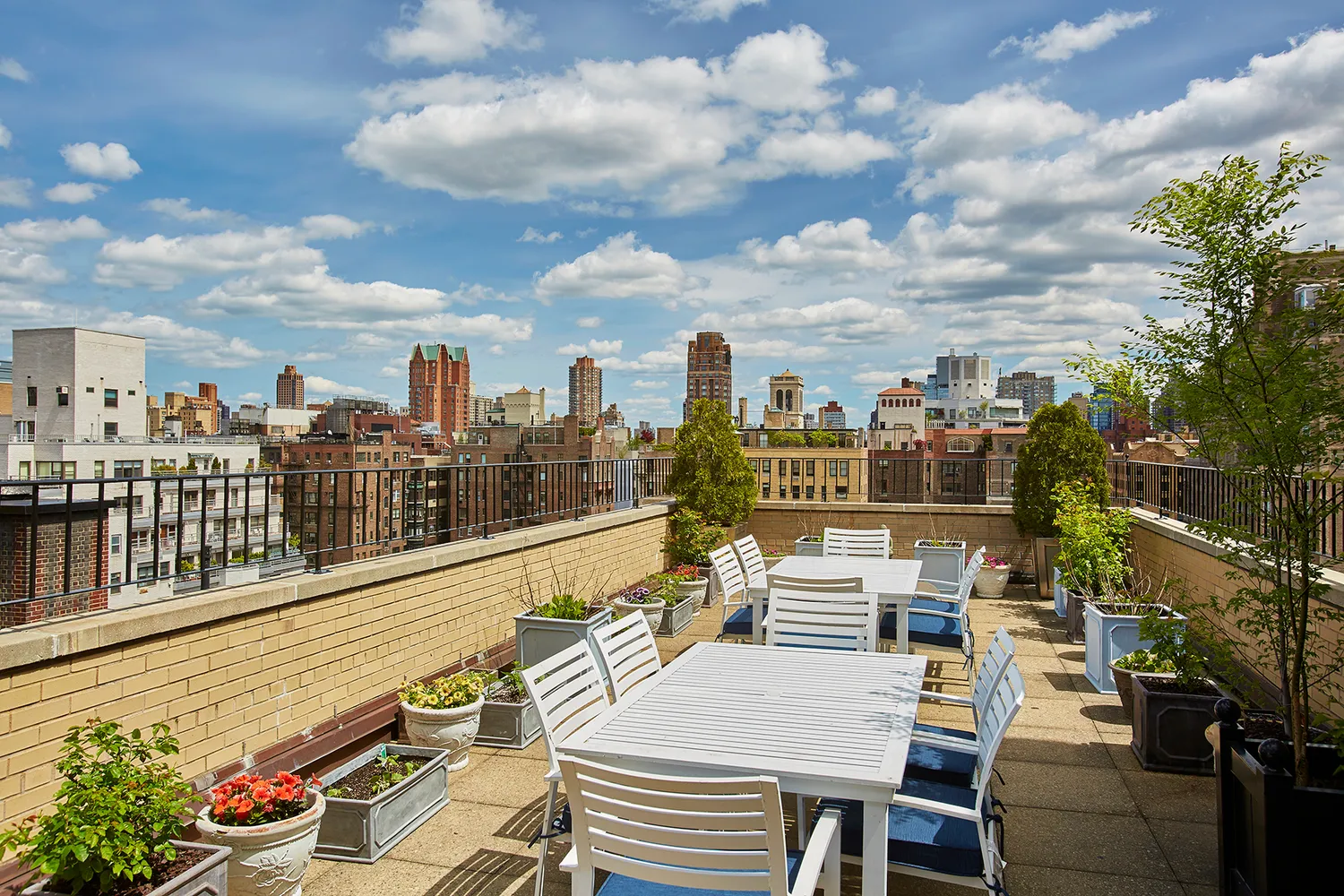 $1,195,000 | 23 East 74th Street, Unit 10A | Lenox Hill