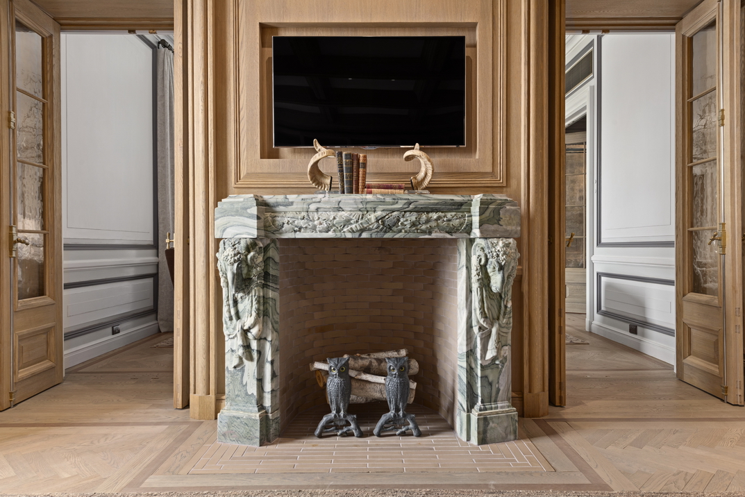 1 Central Park South, Unit 509 Manhattan, NY 10019 - Photo 15 of 33