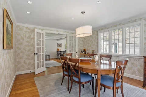 a view of a dining room and livingroom view