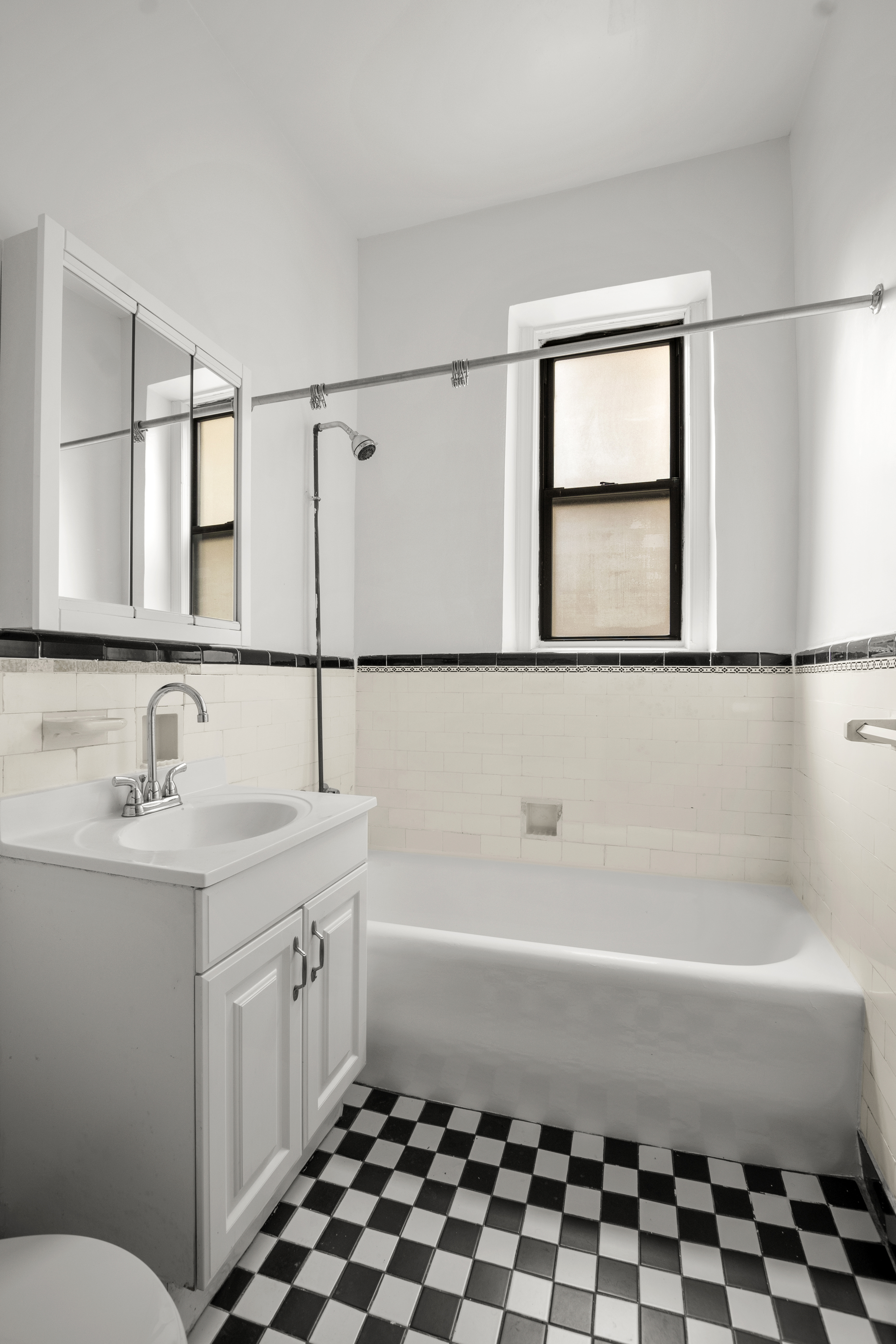 80 Winthrop Street, Unit F1 Brooklyn, NY 11225 - Photo 8 of 10