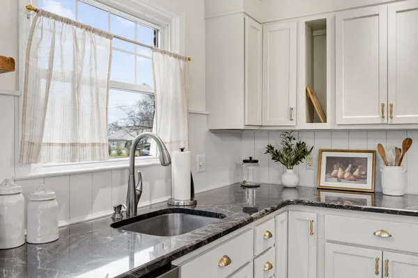 $699,000 | 2327 Dubree Avenue, Warrington, PA 18976