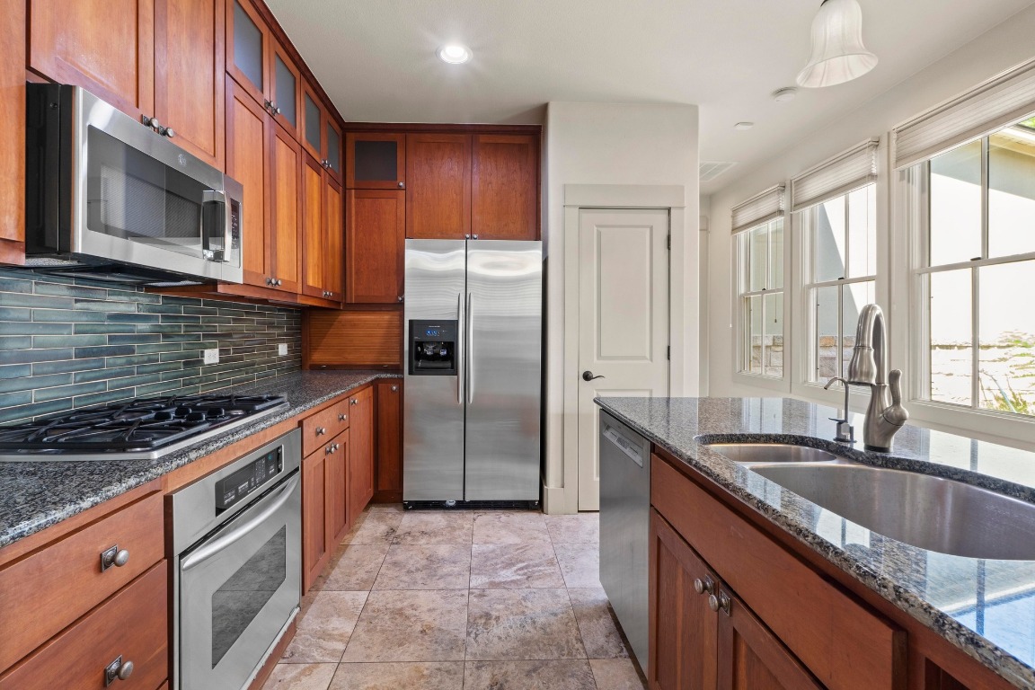 3810 Ridgelea Drive, Unit A Austin, TX 78731 - Photo 12 of 33