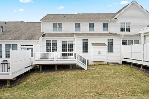 $1,350,000 | 3860 Meadow View Farm Road, Newtown Square, PA 19073