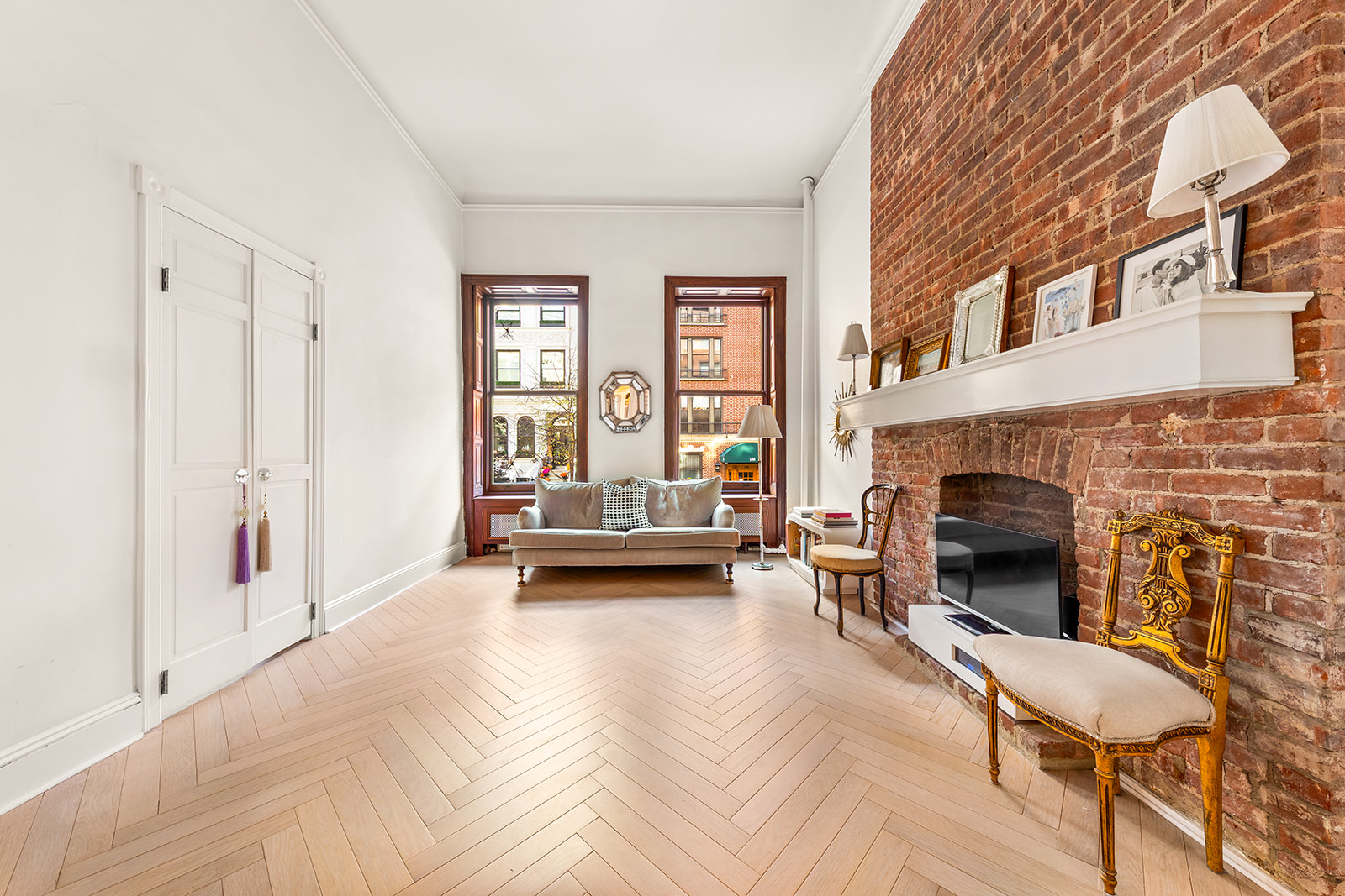 133 West 75th Street, Unit PARLOUR A Manhattan, NY 10023 - Photo 6 of 11