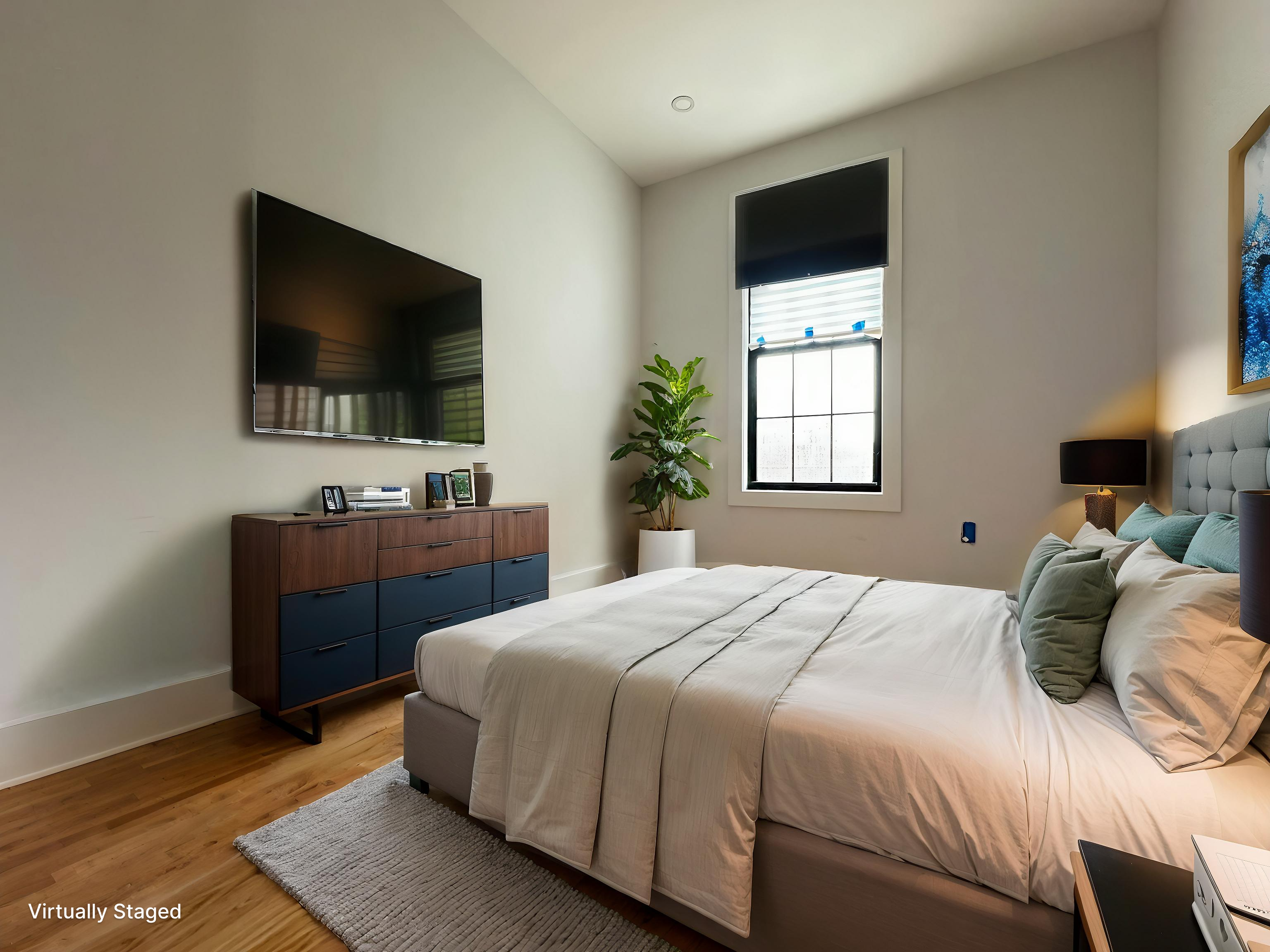 38-18 32nd Street, Unit 2 Queens, NY 11101 - Photo 3 of 8