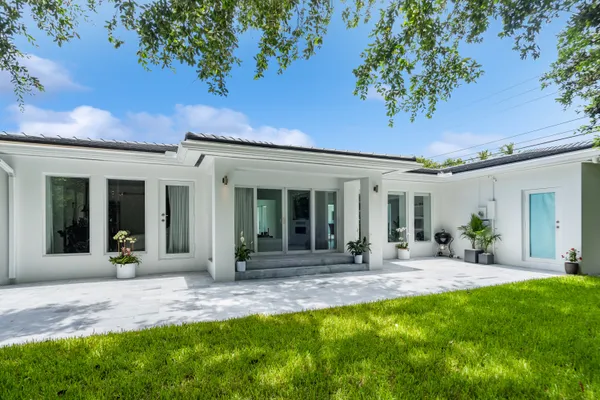 $4,499,000 | 4001 Monserrate Street, Miami, FL 33146