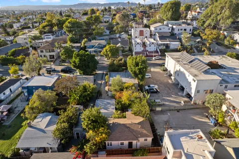 $1,230,000 | 836 North Benton Way, Los Angeles, CA 90026