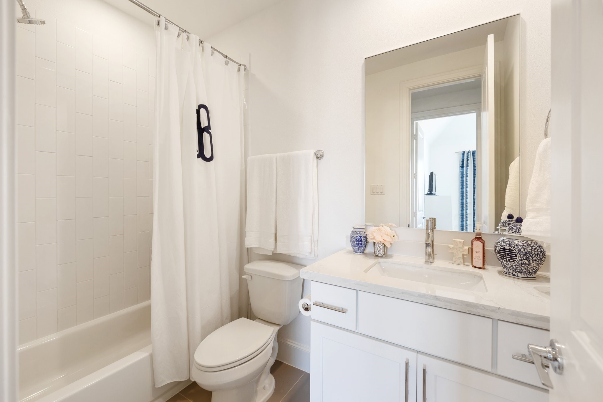 3306 West 12th Street Houston, TX 77008 - Photo 22 of 30