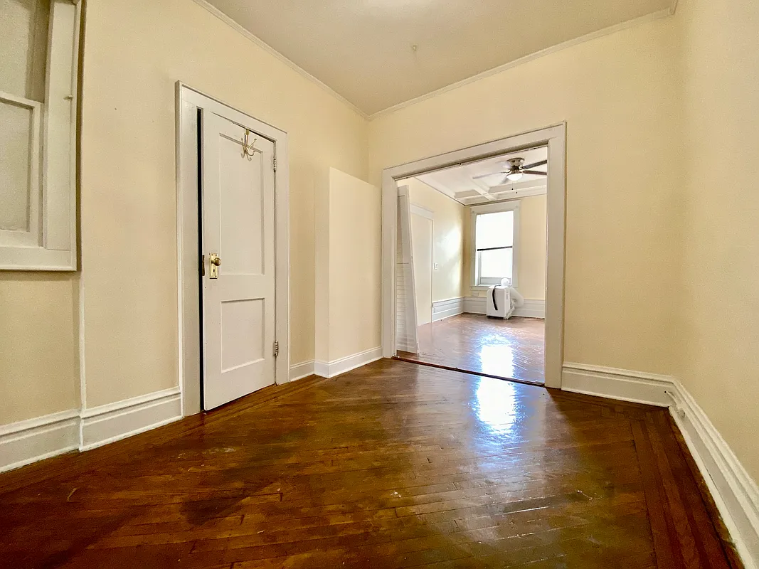 528 81st Street, Unit 2 Brooklyn, NY 11209 - Photo 3 of 12