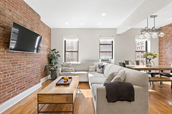 $4,650 | 262 1st Street, Unit D, Hoboken, NJ 07030