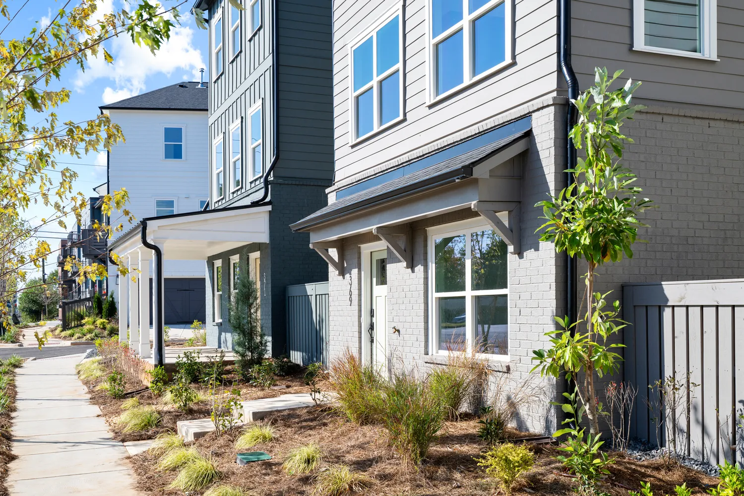 $519,000 | 369 Kings Landing, Atlanta, GA 30354