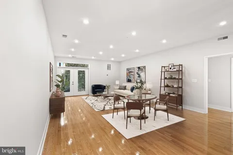 $599,000 | 610 Newton Place Northwest, Unit 4, Washington, DC 20010