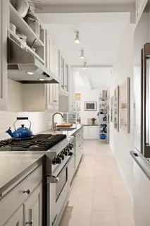 $1,800,000 | 320 Central Park West, Unit 5L | Upper West Side