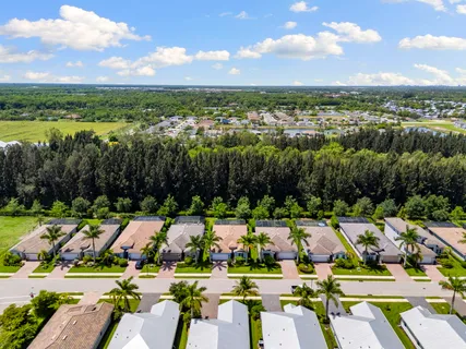 $829,999 | 14523 Topsail Drive, Naples, FL 34114