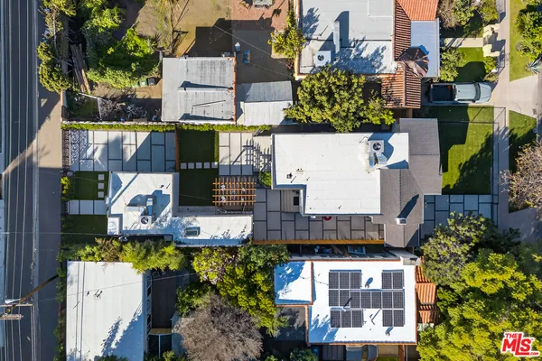 $1,349,000 | 2931 South Bronson Avenue, Los Angeles, CA 90018