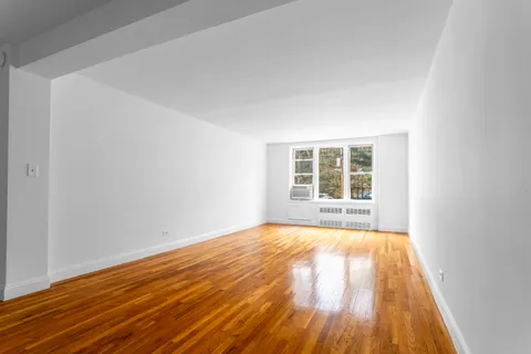 $225,000 | 2750 Johnson Avenue, Unit 6E | Spuyten Duyvil