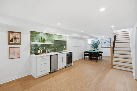 $1,550,000 | 2713 Navarre Drive, Chevy Chase, MD 20815