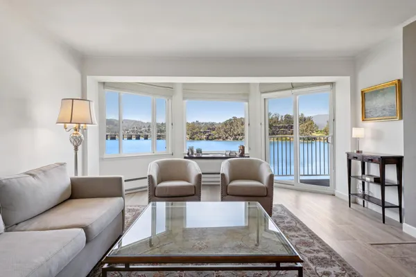 $1,098,000 | 160 Seminary Drive, Unit 2C, Mill Valley, CA 94941