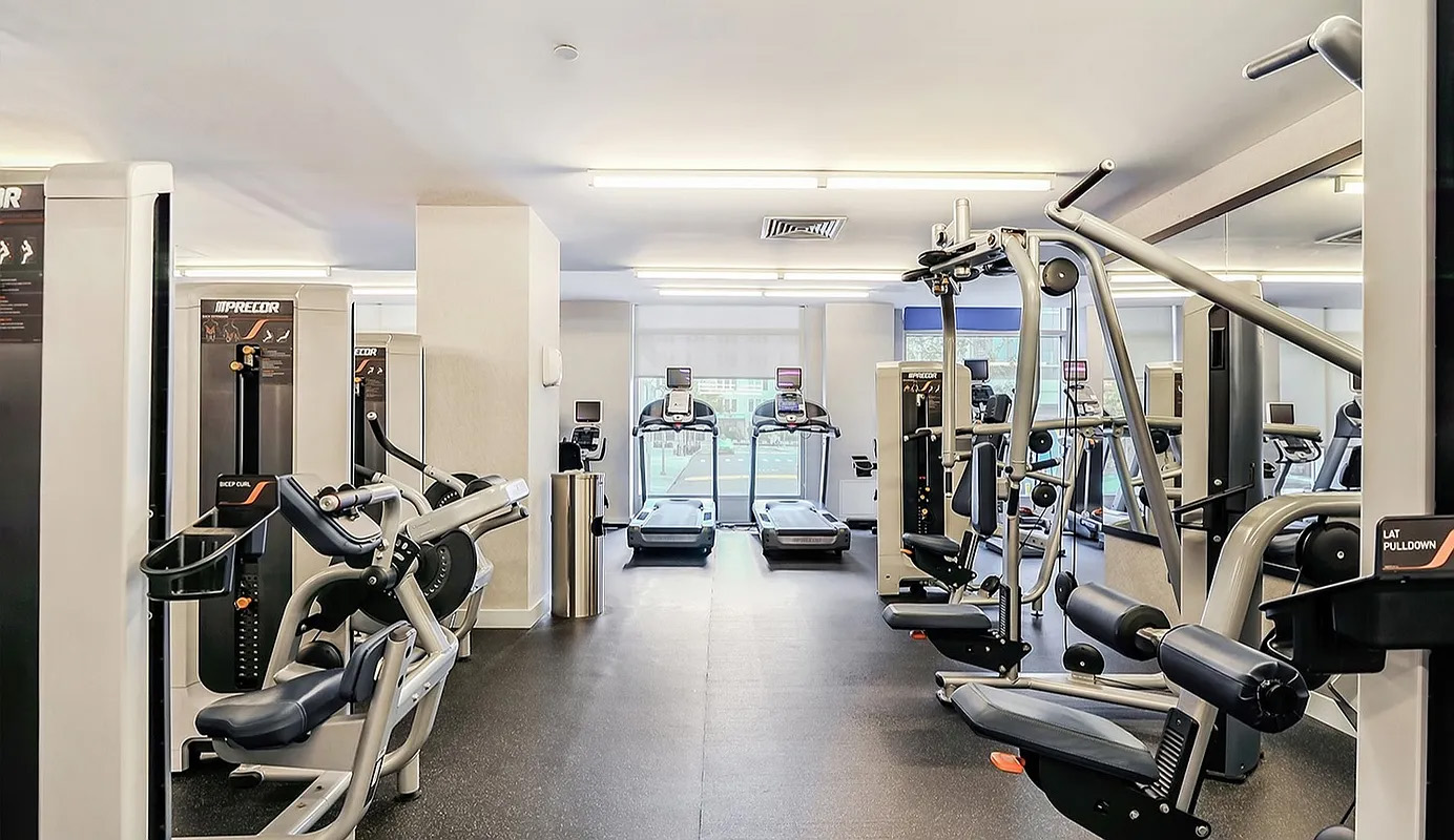 22 North 6th Street, Unit 25L Brooklyn, NY 11249 - Photo 14 of 26 a view of a room with gym equipment