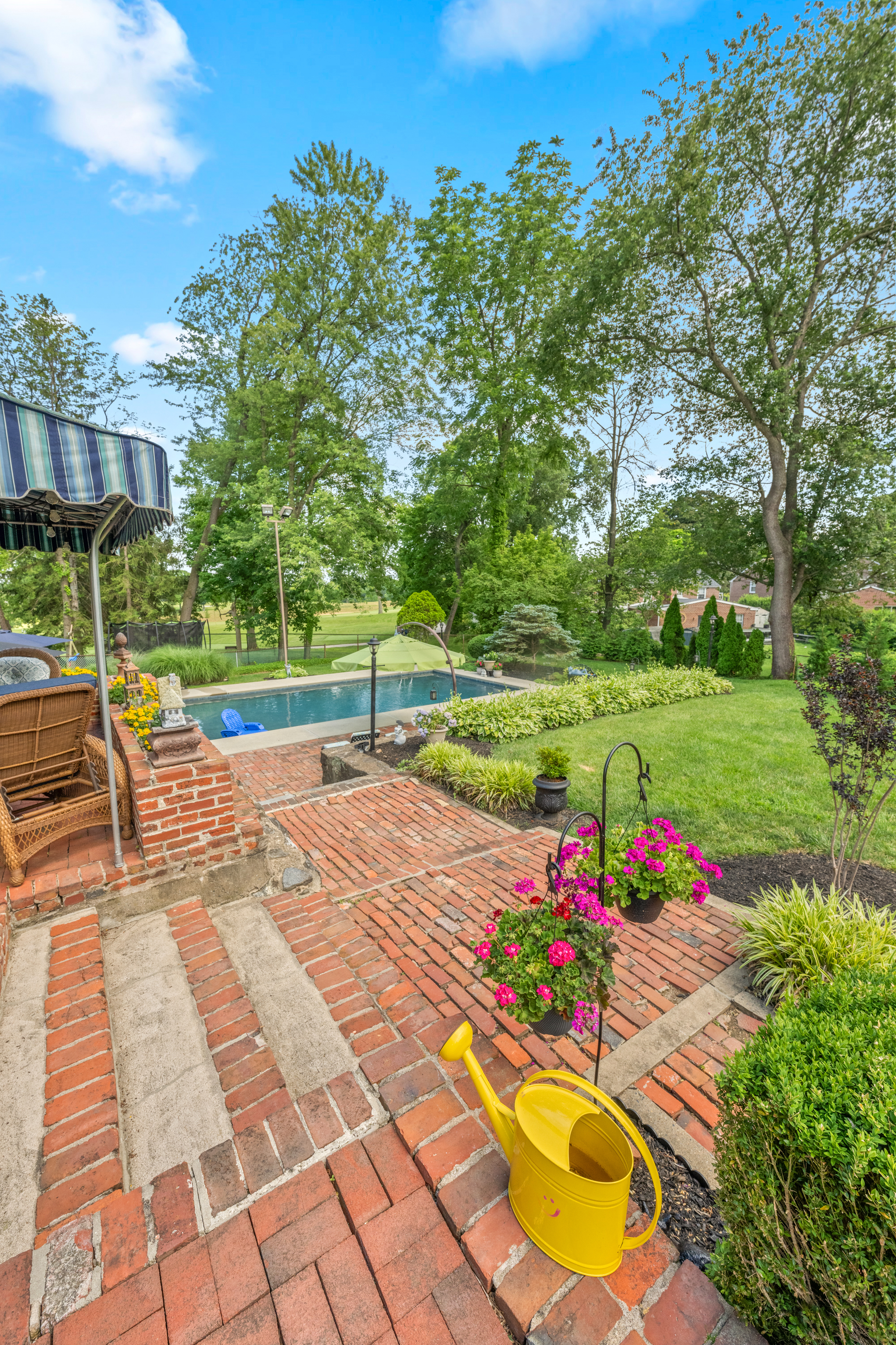 217 Hemlock Lane Springfield, PA 19064 - Photo 4 of 47