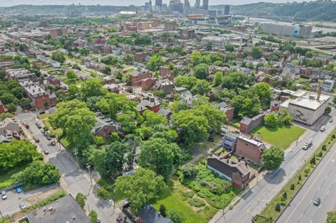 $450,000 | Pennsylvania Avenue, Pittsburgh, PA 15233