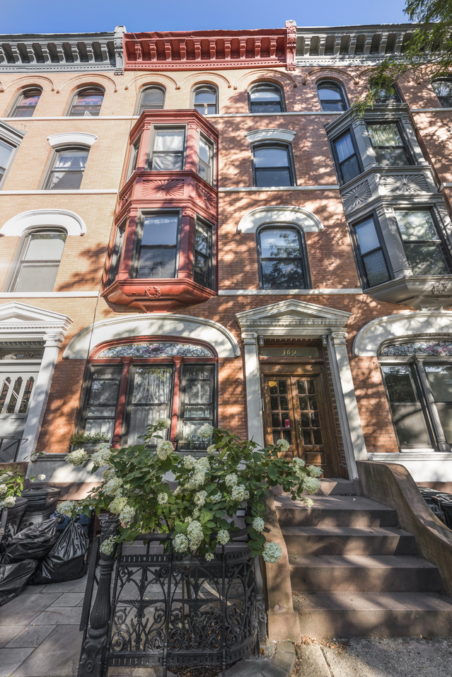 369 6th Avenue, Unit 2 Brooklyn, NY 11215 - Photo 8 of 9 a front view of a building