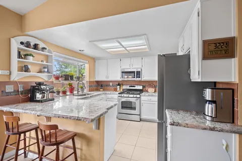 $775,000 | 356 Wilson Lane, Windsor, CA 95492