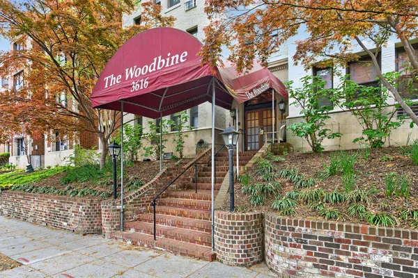 $2,100 | 3616 Connecticut Avenue Northwest, Unit 407, Washington, DC 20008
