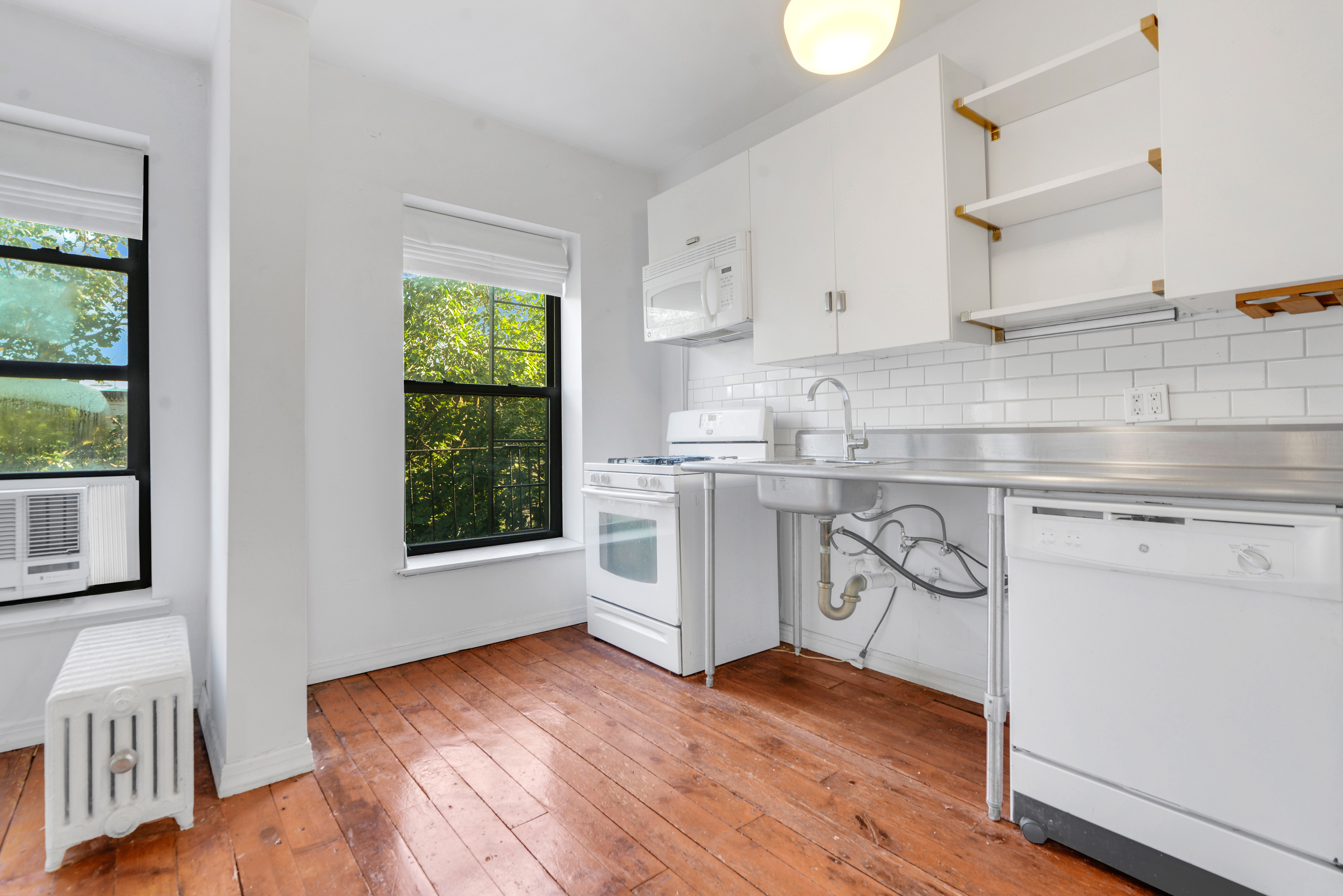 Willoughby Avenue Brooklyn, NY 11206 - Photo 11 of 23