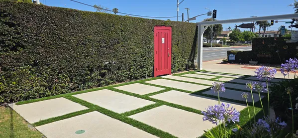 $2,300,000 | 2577 Jefferson Street, Carlsbad, CA 92008