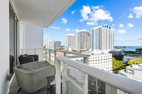 $655,000 | 401 North Birch Road, Unit 916, Fort Lauderdale, FL 33304