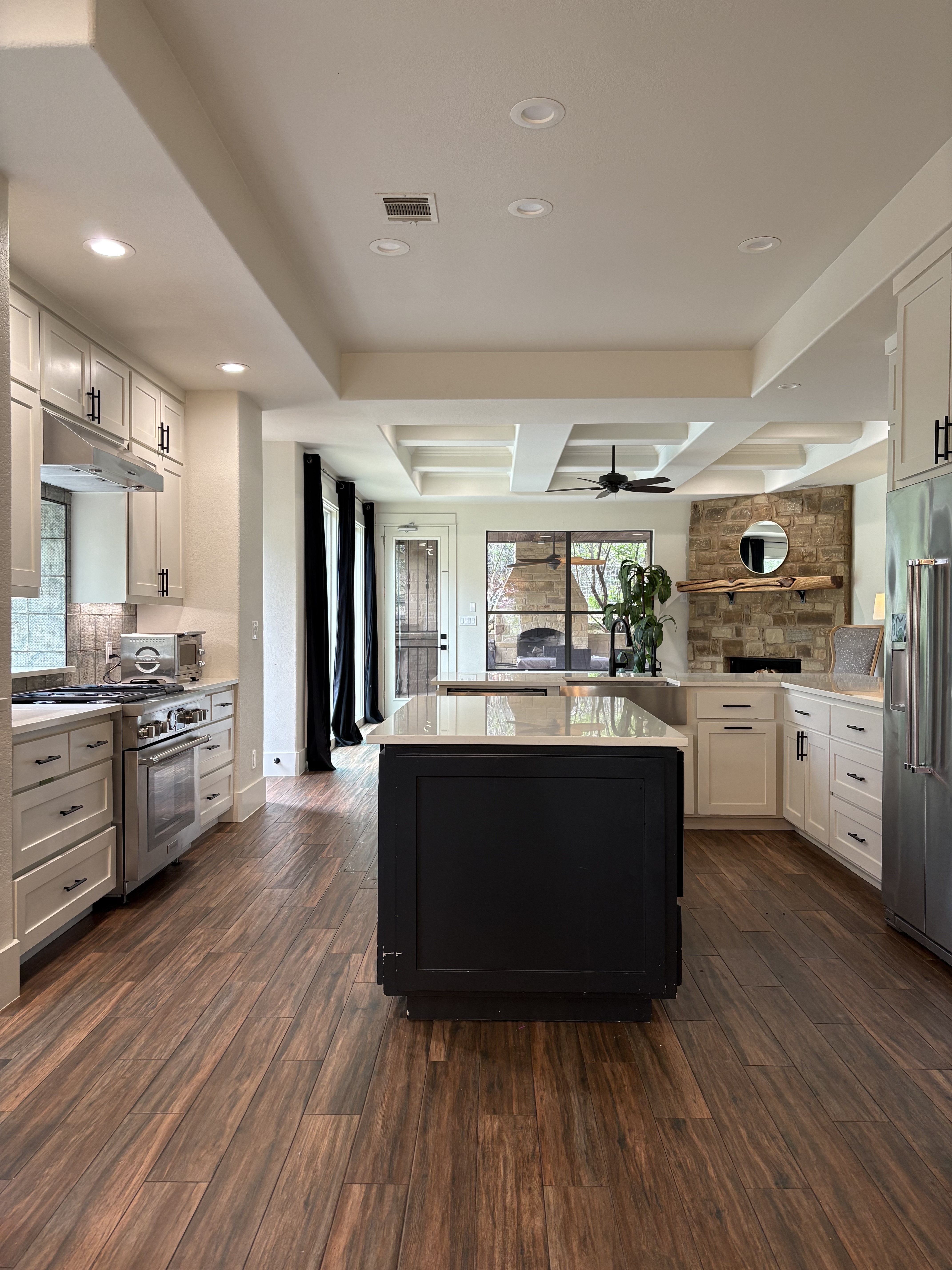 1127 Tom Sawyer Road Austin, TX 78737 - Photo 6 of 20