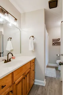 $250,000 | 250 Sanders Ferry Road, Unit 5, Hendersonville, TN 37075