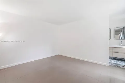 $350,000 | 9015 Southwest 125th Avenue, Unit N306, Miami, FL 33186