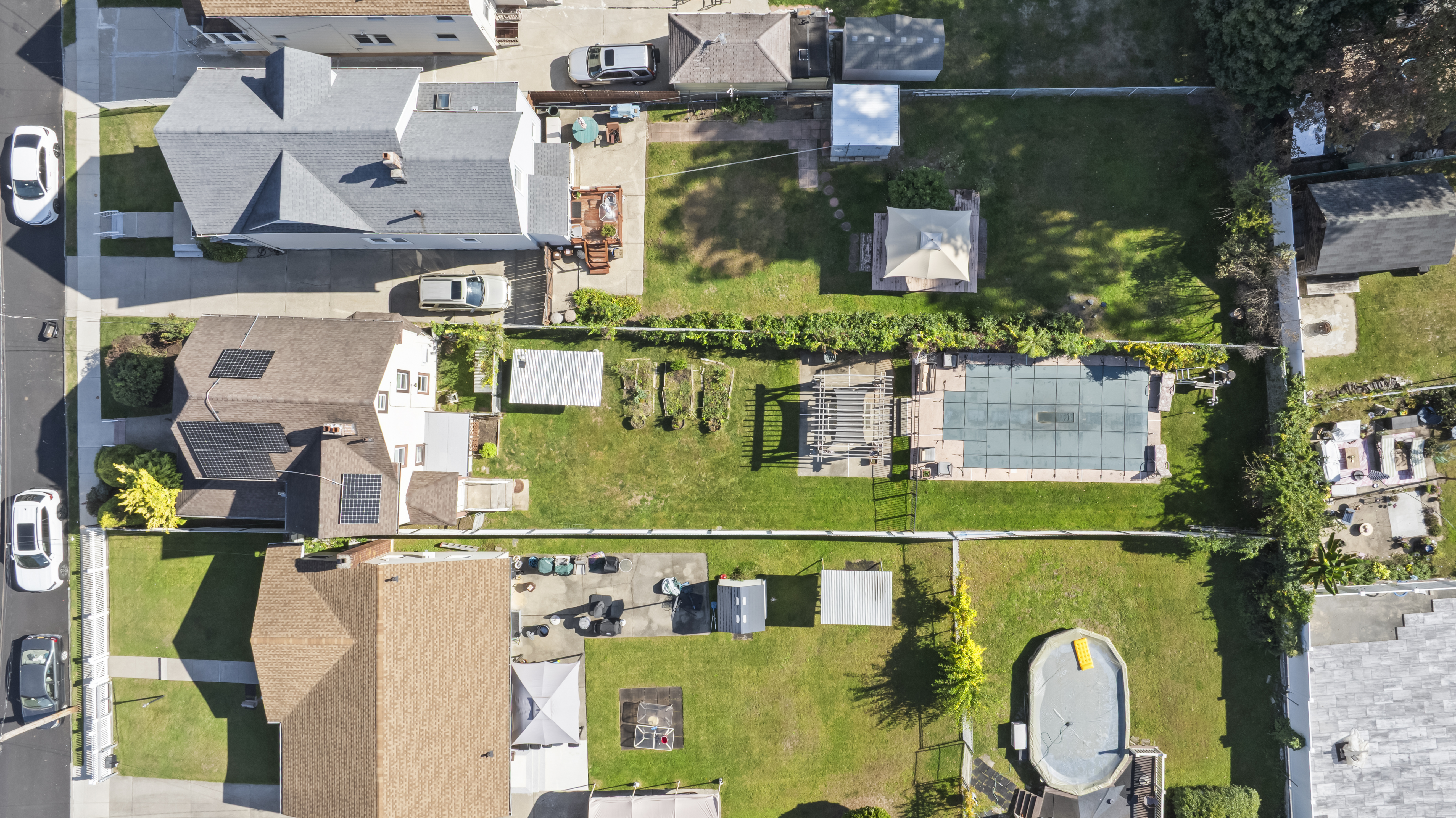 704 Delafield Avenue Staten Island, NY 10310 - Photo 4 of 35 an aerial view of swimming pool