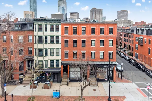 $1,549,000 | 655 Tremont Street, Unit 6, Boston, MA 02118