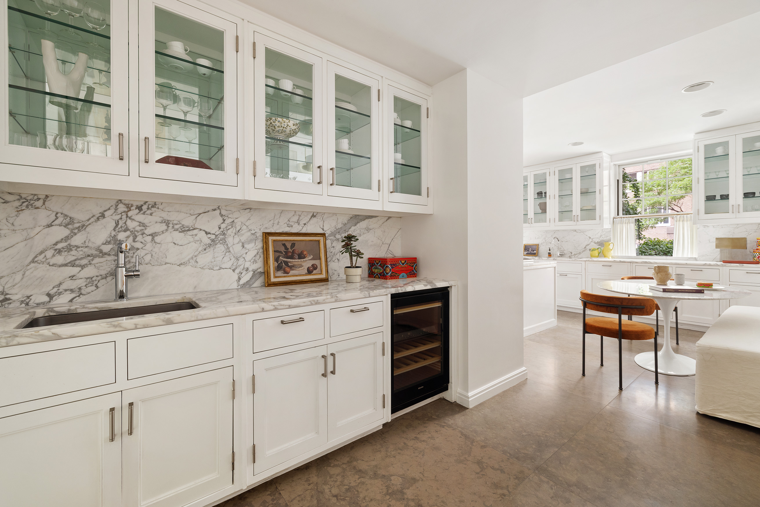 150 East 72nd Street, Unit 2N Manhattan, NY 10021 - Photo 5 of 20 Gallery Image 5