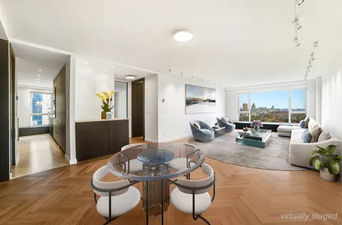 $4,150,000 | 200 Central Park South, Unit 28B | Central Park South